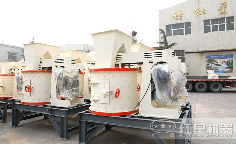 復(fù)合碎石機型號多，應(yīng)用廣泛